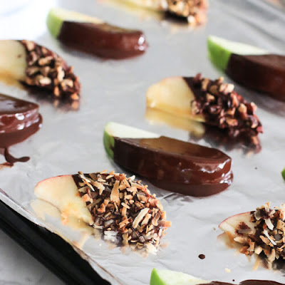 Snack Smart And Make Gut Healthy Snacks Dipped in dark chocolate apples