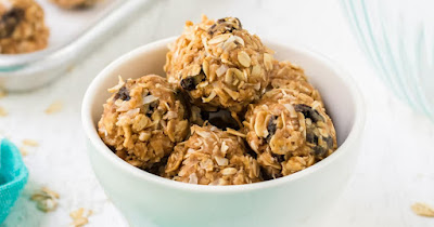 Snack Smart And Make Gut Healthy Snacks Oatmeal Energy Balls/Bars