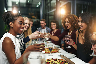 How to Navigate Social Situations and Dining Out with Diabetes