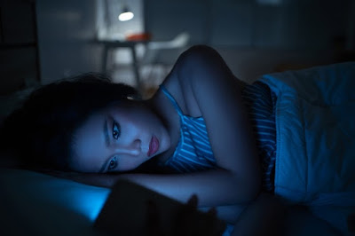 Shedding Light on Blue Light: Understanding its Impact on Skin Health
