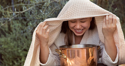 The Transformative Benefits of Facial Steaming in Your Daily Routine