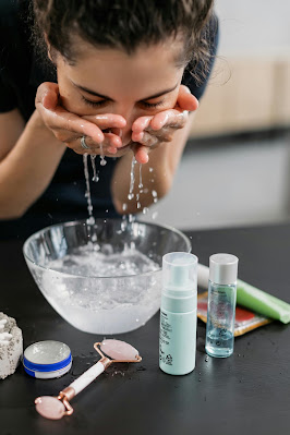 How to Properly Hydrate Your Skin in Summer