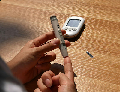 How to Build a Routine That Supports Diabetes Care Without Overwhelm