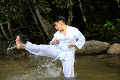 How to Use Ancient Posture Practices to Improve Kidney Qi Flow