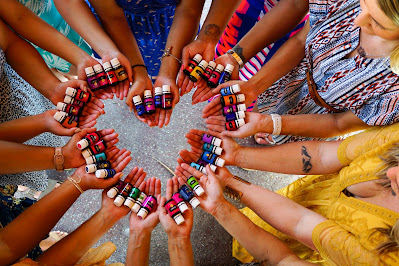 The Role of Community and Support Groups in Holistic Diabetes Care 🌍💪